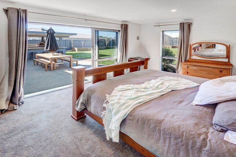 Photo of property in 7e Whakatomo Place, Havelock North, 4130