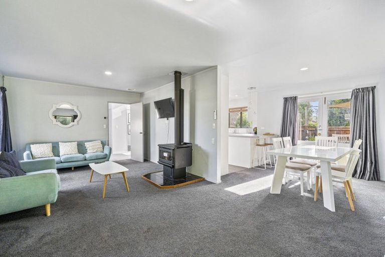 Photo of property in 16 Tangitu Street, Motuoapa, Turangi, 3382