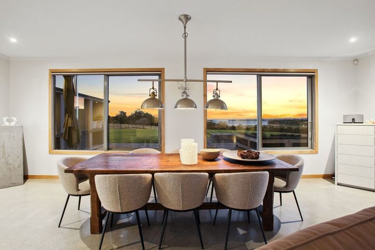 Photo of property in 175 Broomfields Road, Whitford, 2571