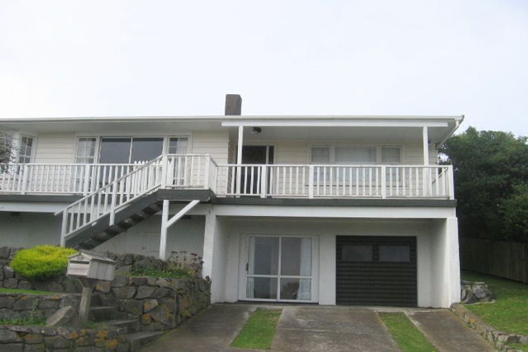 Photo of property in 20 Limerick Grove, Ascot Park, Porirua, 5024