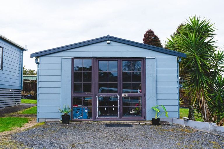 Photo of property in 18 Mahi Road, Te Kauwhata, 3710