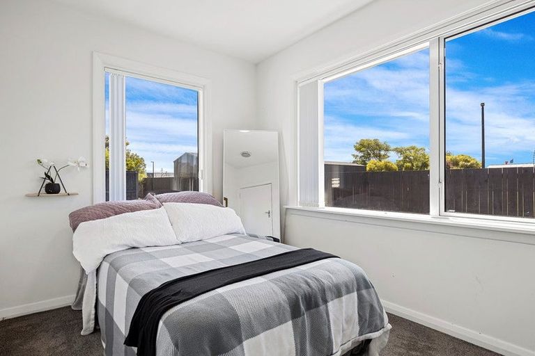 Photo of property in 243 Bower Avenue, North New Brighton, Christchurch, 8083