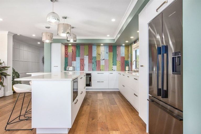 Photo of property in 249 Manly Street, Paraparaumu Beach, Paraparaumu, 5032