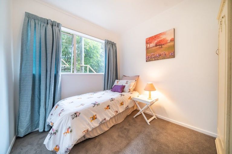 Photo of property in 20 Roys Road, Plimmerton, Porirua, 5026