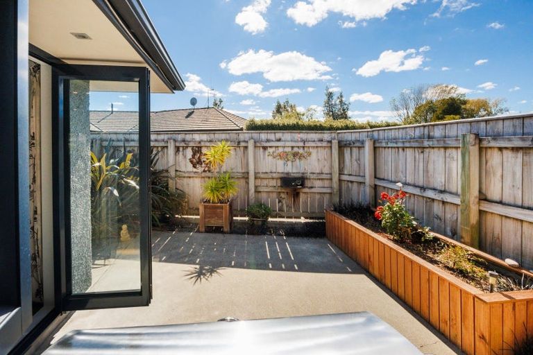 Photo of property in 6 Waipatere Court, Ashhurst, 4810