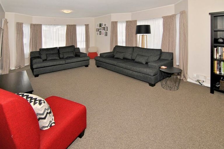 Photo of property in 74 Cortina Avenue, Johnsonville, Wellington, 6037