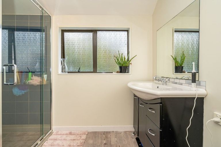 Photo of property in 46 Kinmont Crescent, Kinmont Park, Mosgiel, 9024