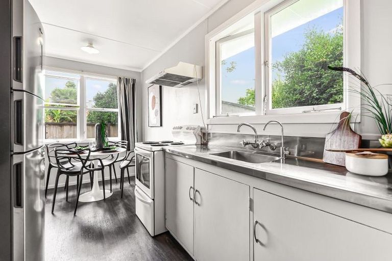 Photo of property in 16b Wilson Street, Hamilton East, Hamilton, 3216