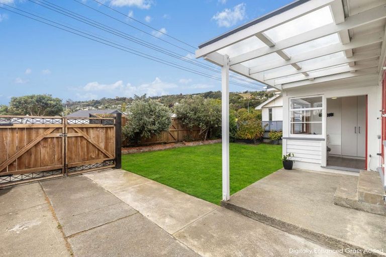 Photo of property in 19 Parkers Road, Tahunanui, Nelson, 7011