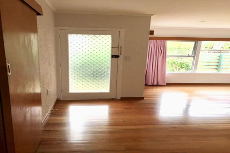 Photo of property in 3/15 Taharoto Road, Takapuna, Auckland, 0622