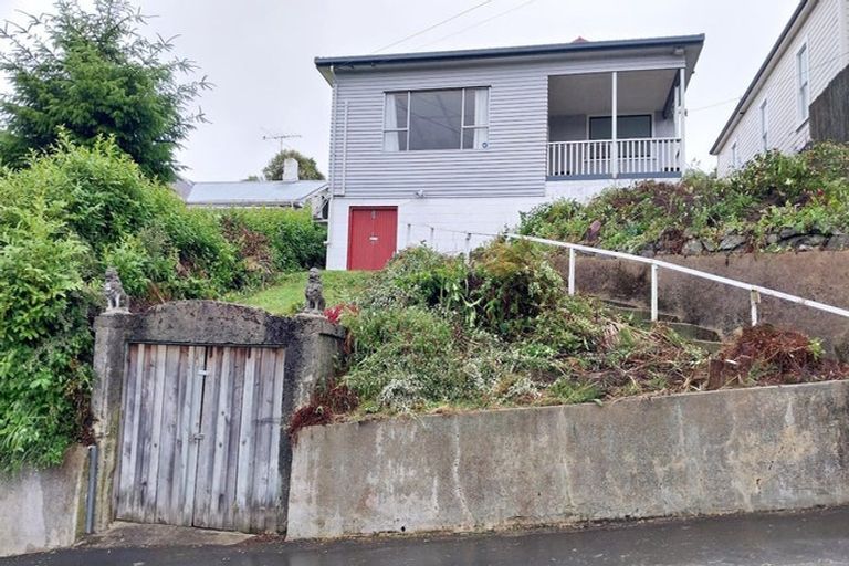 Photo of property in 19 Farley Street, Kaikorai, Dunedin, 9010