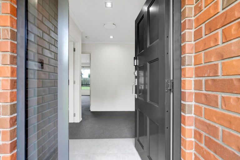 Photo of property in 4 Becklands Place, Inglewood, 4330