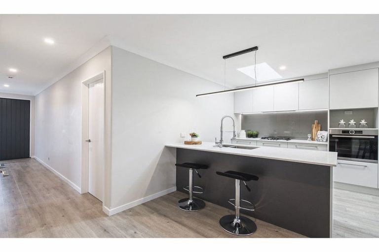 Photo of property in 16 Horoeka Street, Avonhead, Christchurch, 8042