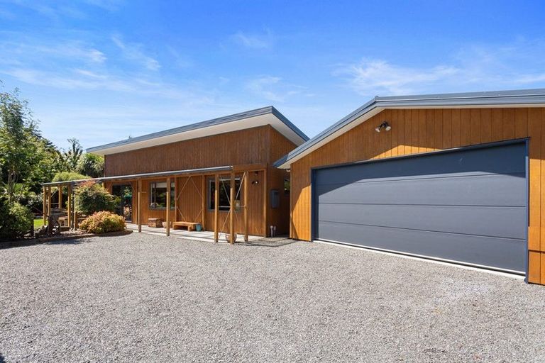 Photo of property in 14 Bunting Place, Woodend, 7610