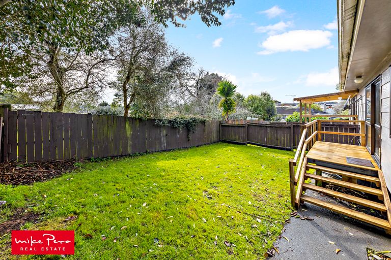 Photo of property in 2/10 Coxhead Road, Manurewa, Auckland, 2102