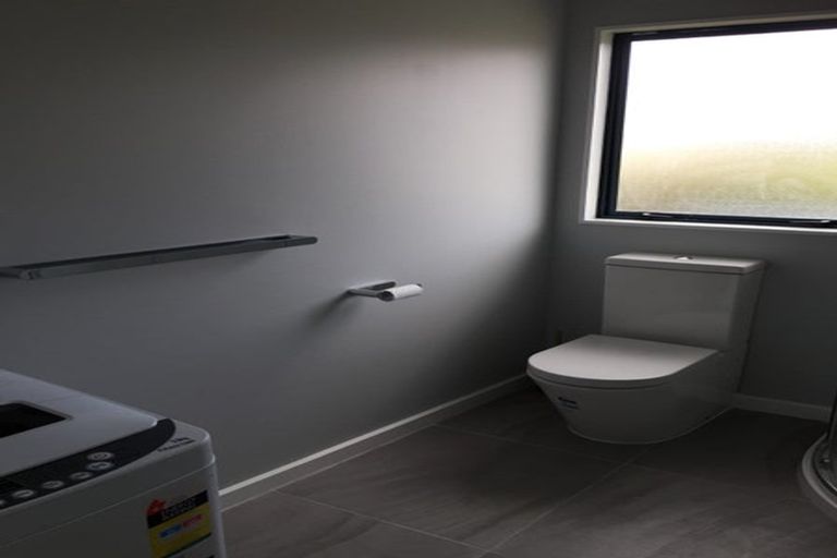 Photo of property in 160 Milne Drive, Paraparaumu, 5032