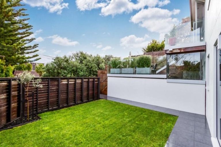 Photo of property in 42 Vale Road, Saint Heliers, Auckland, 1071