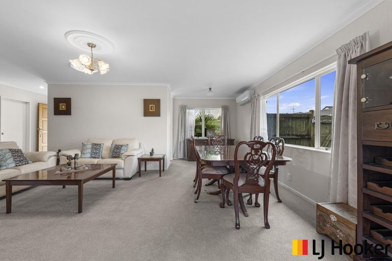 Photo of property in 23 Muirfield Street, Wattle Downs, Auckland, 2103