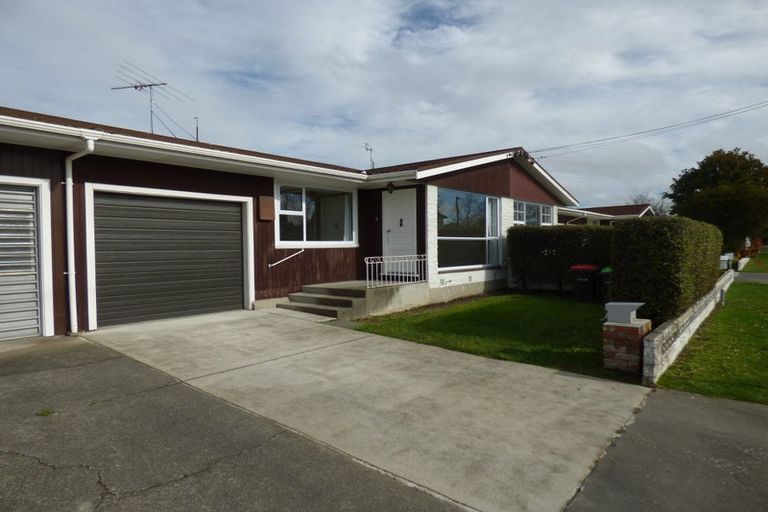 Photo of property in 2/26 Hanrahan Street, Upper Riccarton, Christchurch, 8041