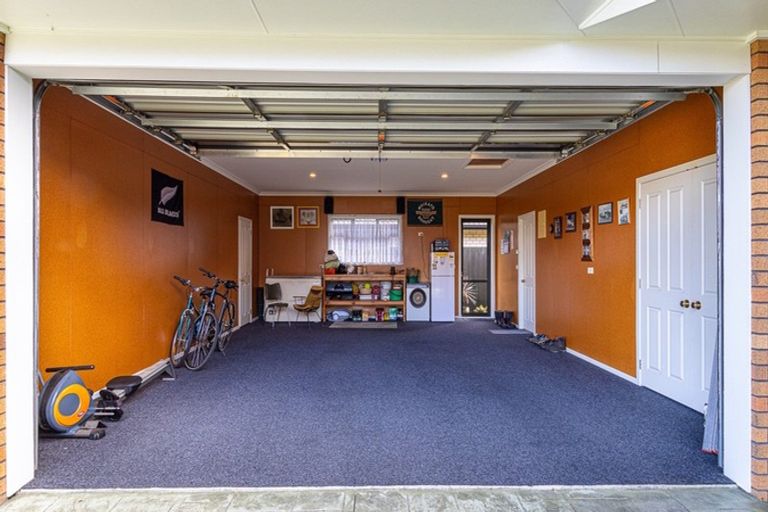 Photo of property in 177 Thornton Road, Cambridge, 3434