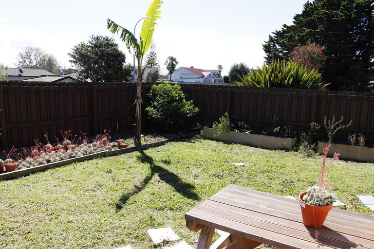 Photo of property in 2/127 Maich Road, Manurewa, Auckland, 2102