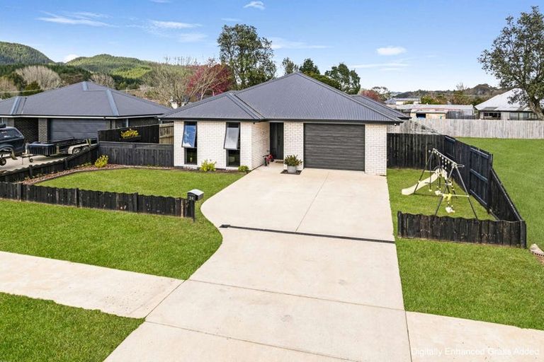 Photo of property in 24 Tiwhatiwha Crescent, Kawerau, 3127
