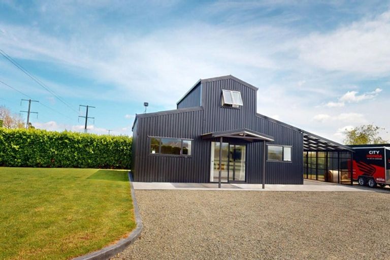 Photo of property in 143 Shirriffs Road, Awapuni, Palmerston North, 4412