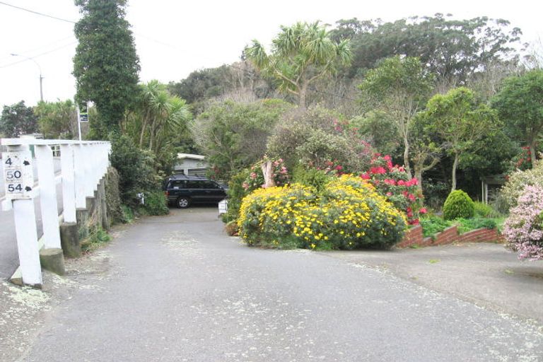 Photo of property in 50 Middleton Road, Johnsonville, Wellington, 6037