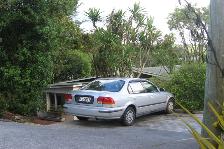 Photo of property in 273 Titirangi Road, Titirangi, Auckland, 0604