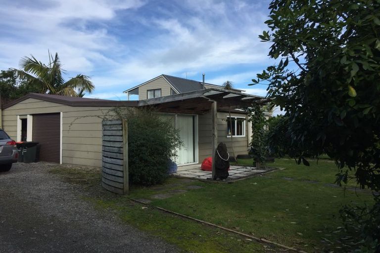 Photo of property in 32 Koutunui Road, Athenree, Katikati, 3177