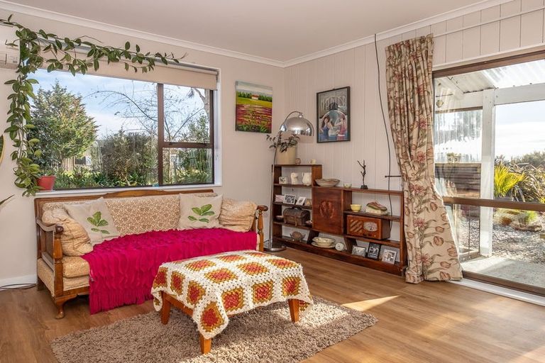 Photo of property in 57 Caledonian Road, Westport, 7892