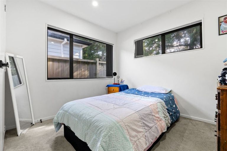 Photo of property in 13 Hard Beech Street, Takanini, 2110