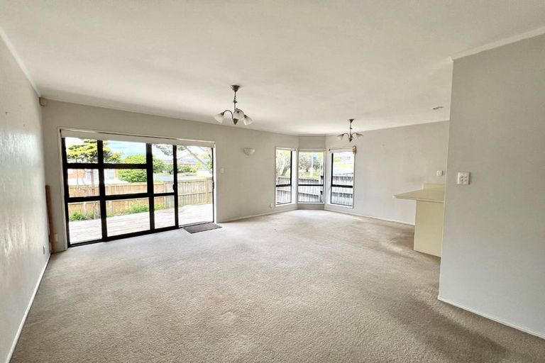 Photo of property in 7 Hanover Place, Pahurehure, Papakura, 2113