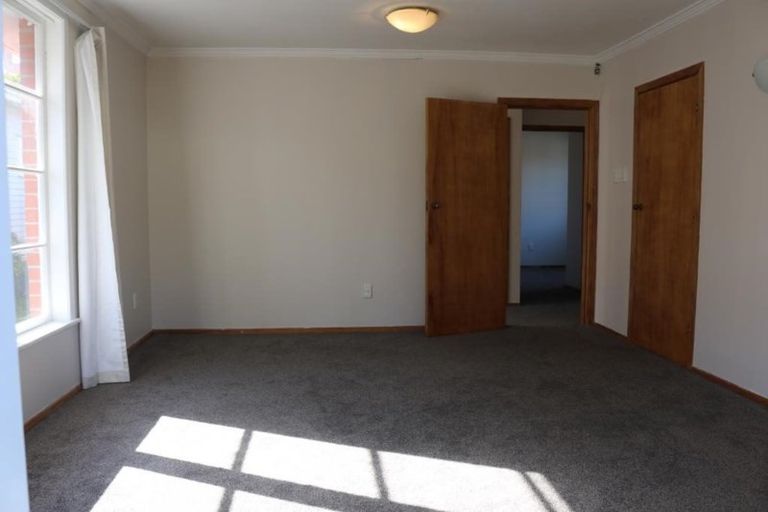 Photo of property in 125 Kings Crescent, Hutt Central, Lower Hutt, 5010