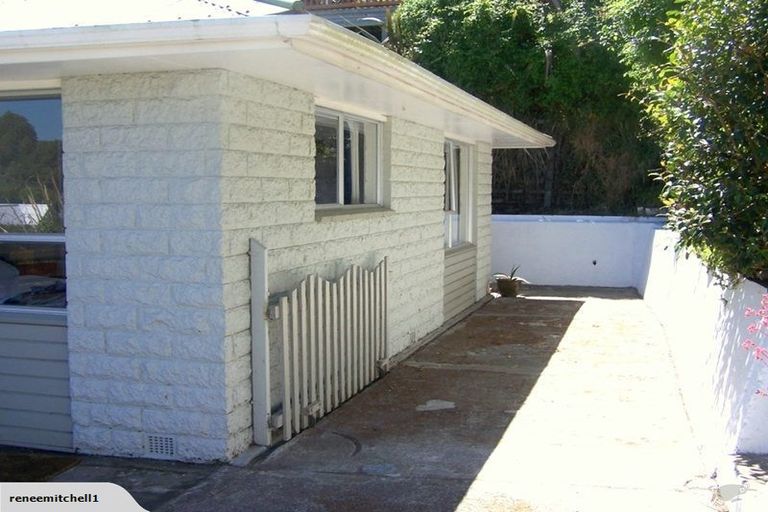 Photo of property in 2/26 Voelas Road, Lyttelton, 8082