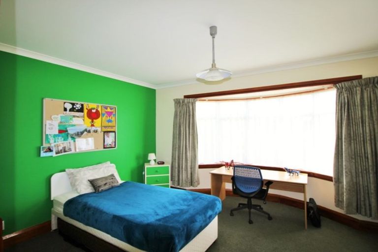 Photo of property in 57 Wharfe Street, South Hill, Oamaru, 9400