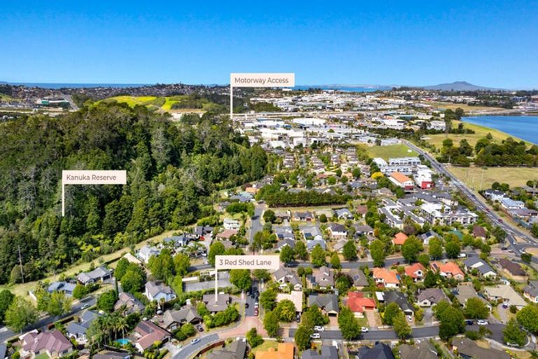 Photo of property in 3 Red Shed Lane, Albany, Auckland, 0632