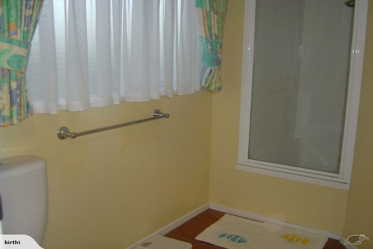 Photo of property in 9 The Topdeck, Whitby, Porirua, 5024