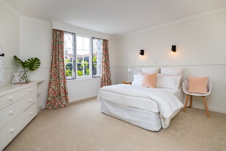 Photo of property in 11 Simla Avenue, Havelock North, 4130