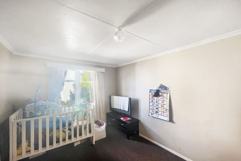 Photo of property in 29 Selwyn Crescent, College Estate, Whanganui, 4500
