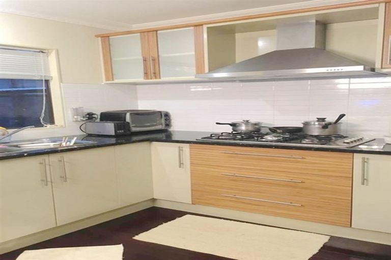 Photo of property in 26 Kensway Drive, Flat Bush, Auckland, 2016