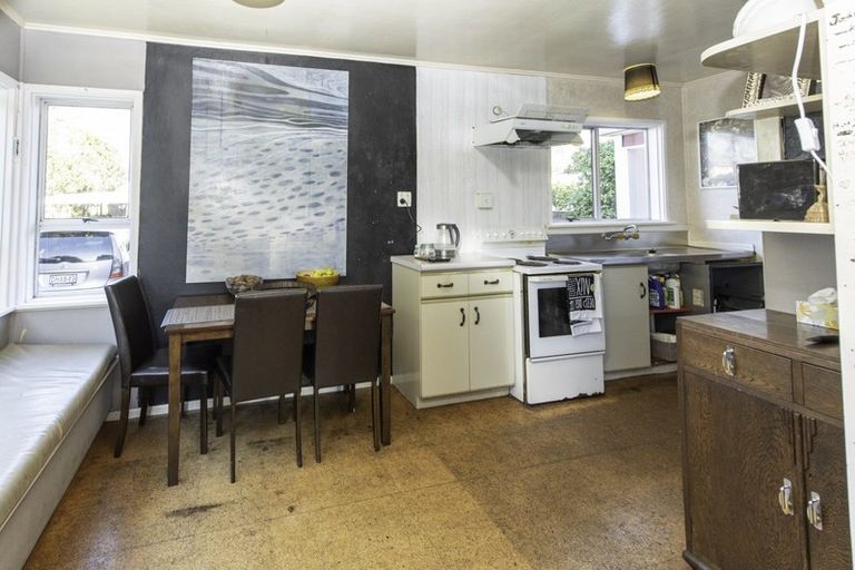 Photo of property in 17 Maranui Street, Welbourn, New Plymouth, 4310