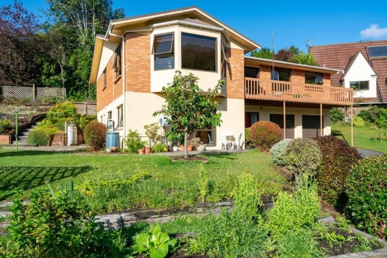 Photo of property in 54 Glenross Street, Glenross, Dunedin, 9011