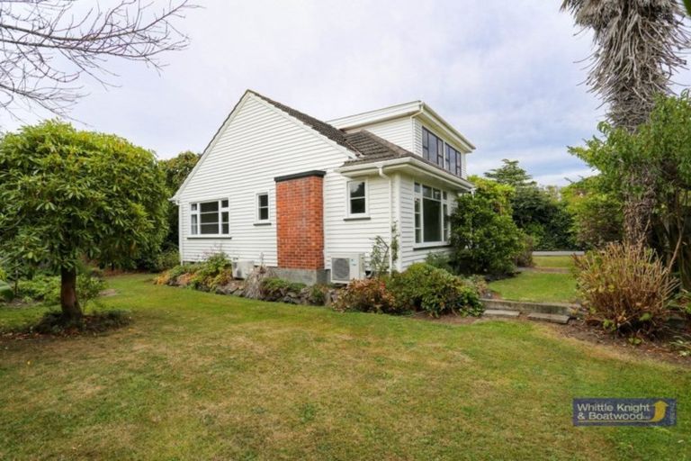 Photo of property in 56 Puriri Street, Riccarton, Christchurch, 8041