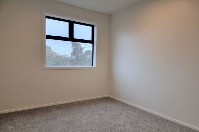 Photo of property in 2/338 Oxford Terrace, Avalon, Lower Hutt, 5011