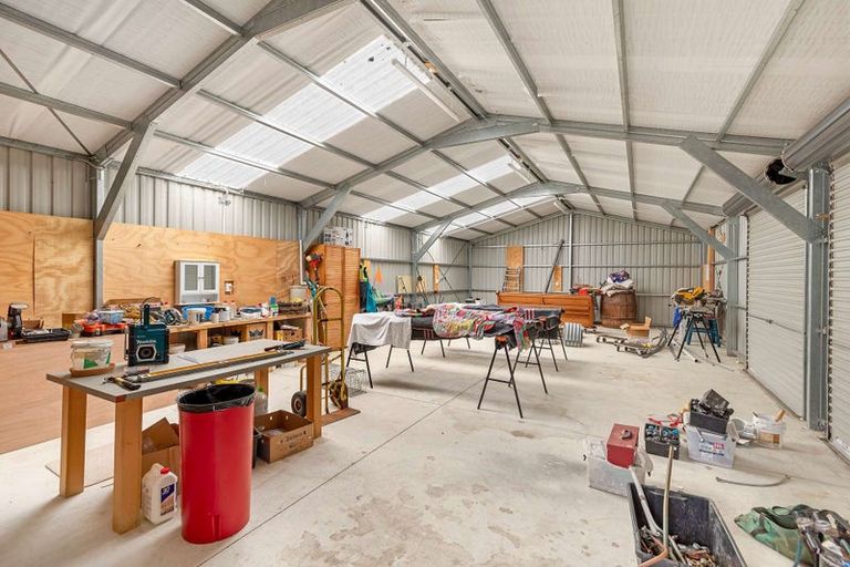 Photo of property in 100 Cole Street, Dannevirke, 4930