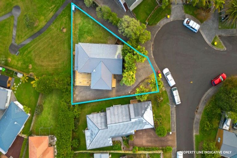 Photo of property in 21 Breenagh Place, Massey, Auckland, 0614