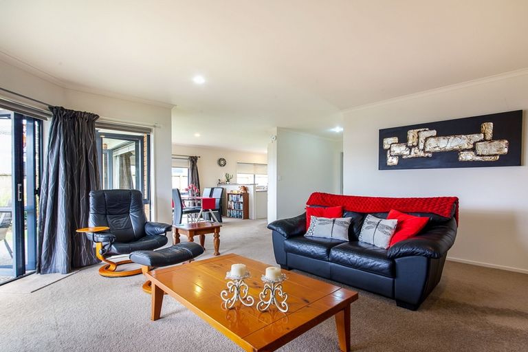 Photo of property in 11/72 Swanson Road, Henderson, Auckland, 0610