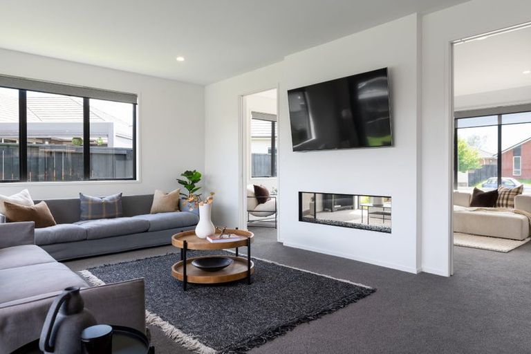 Photo of property in 27 Helen June Avenue, Flagstaff, Hamilton, 3210