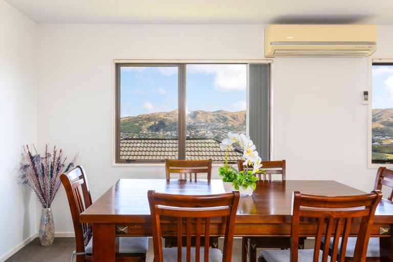 Photo of property in 7 Trinidad Crescent, Grenada Village, Wellington, 6037